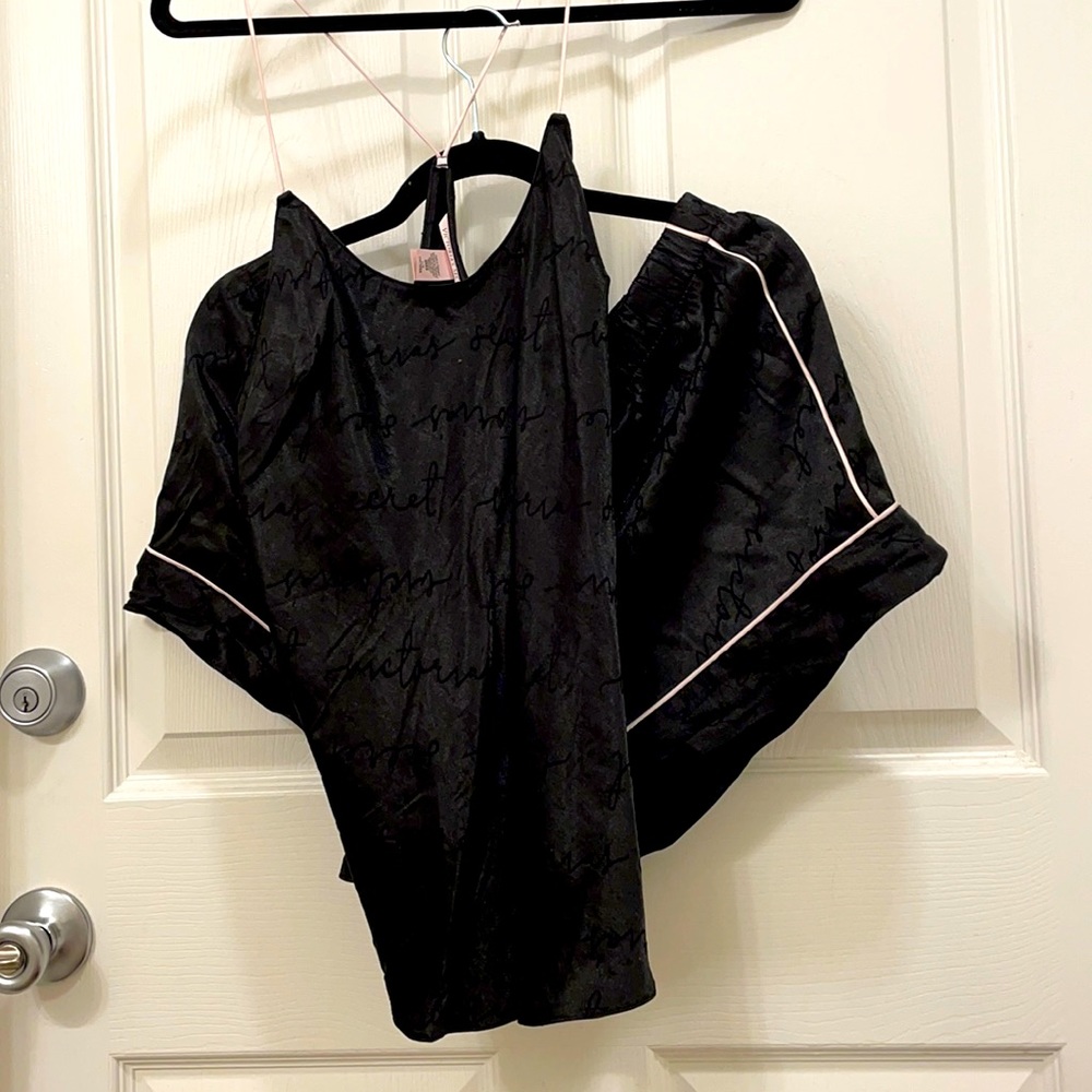 Satin sleep set